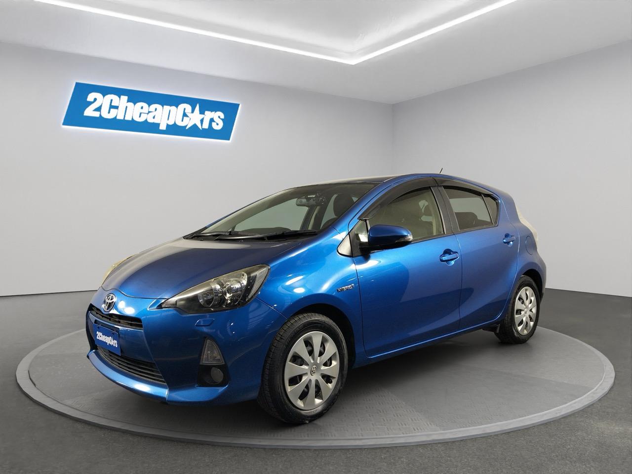 2014 Toyota Aqua S Hatchback