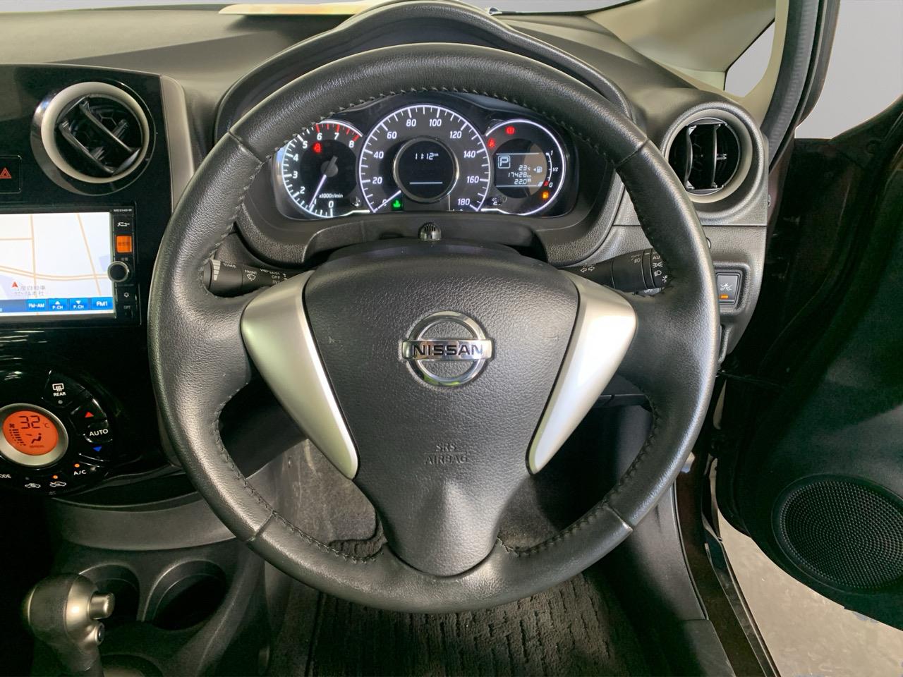 2015 Nissan Note MEDALIST EMERGENCY BRAKE PKG Hatchback LOW KMS +  PUSH BUTTON START + AUTO LIGHTS