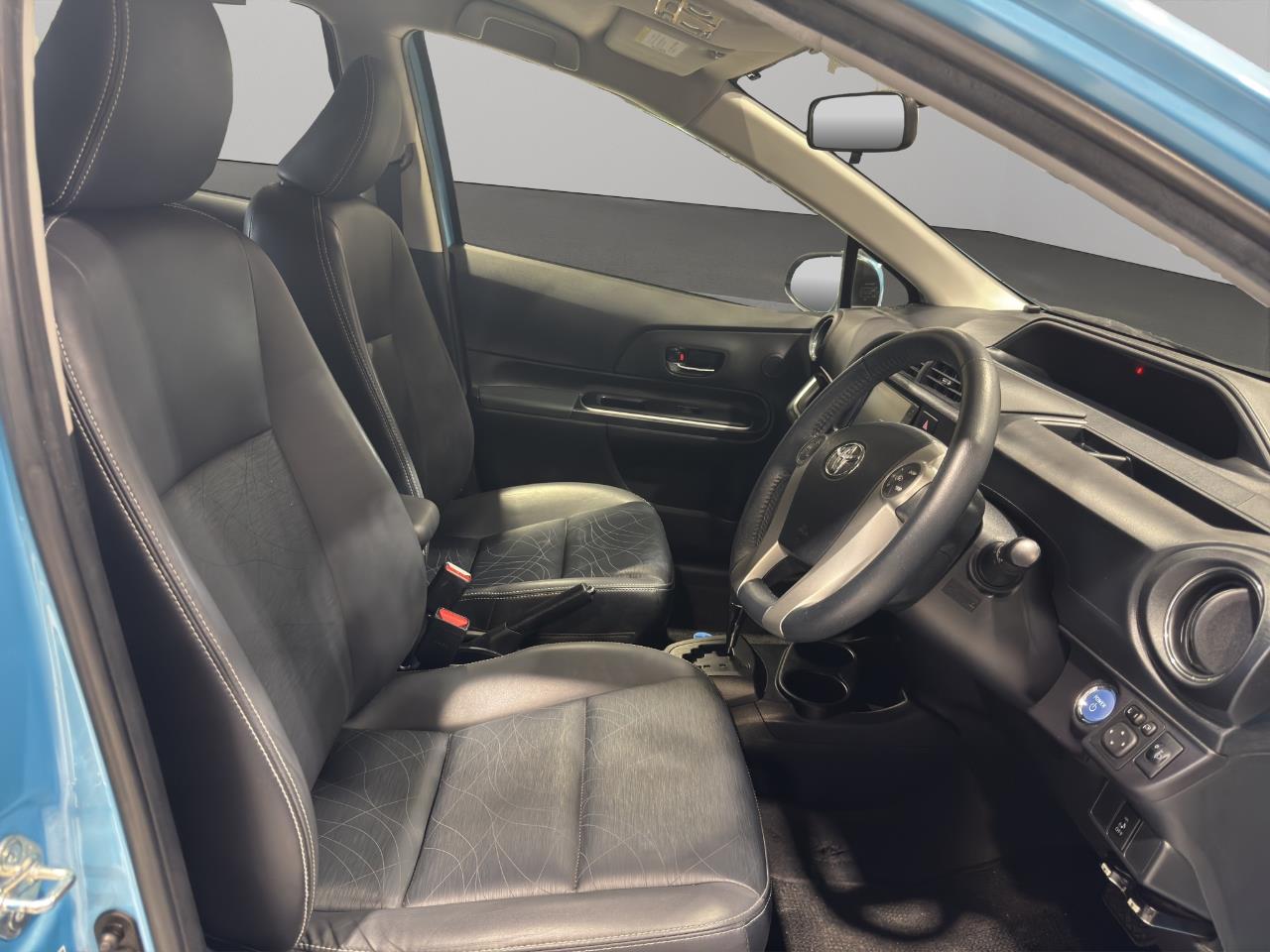 2014 Toyota Aqua G Balck Soft Leather Selection Hatchback SMART KEY + GREAT FUEL EFFICIENCY + LEATHER SEATS