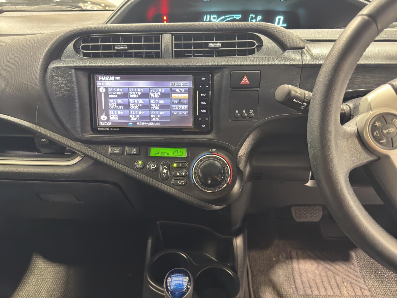 2014 Toyota Aqua G Balck Soft Leather Selection Hatchback SMART KEY + GREAT FUEL EFFICIENCY + LEATHER SEATS