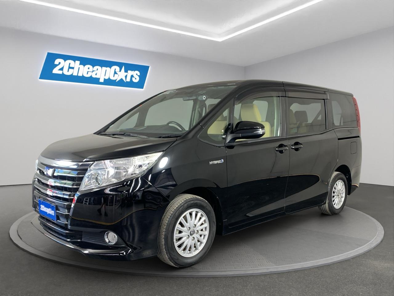 2015 Toyota Noah Hybrid G People Mover