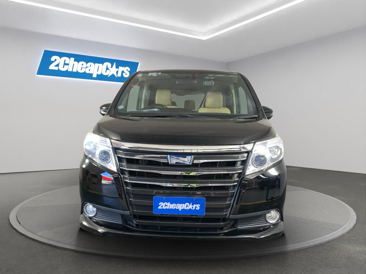 2015 Toyota Noah Hybrid G People Mover CRUISE CONTROL + POWER SLIDING DOORS  