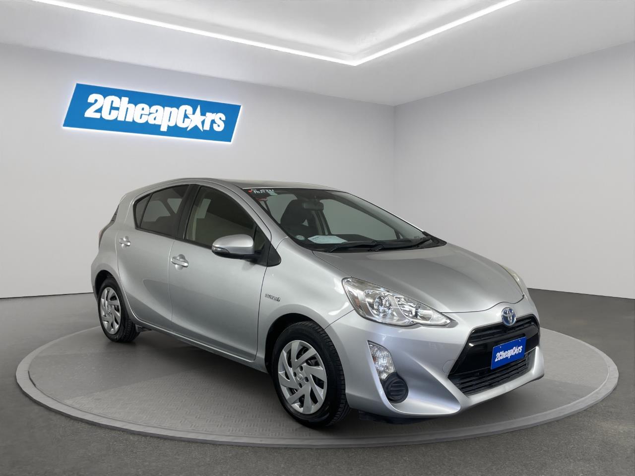 2015 Toyota Aqua Facelift Model G Hatchback REVERSING CAMERA + PUSH BUTTON START + AUTO LIGHTS