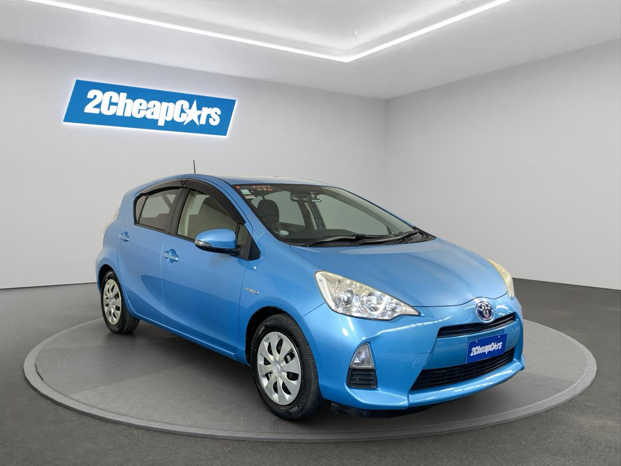 2013 Toyota Aqua G Hatchback PUSH SRART + AUTO LIGHTS + REVESING CAMERA