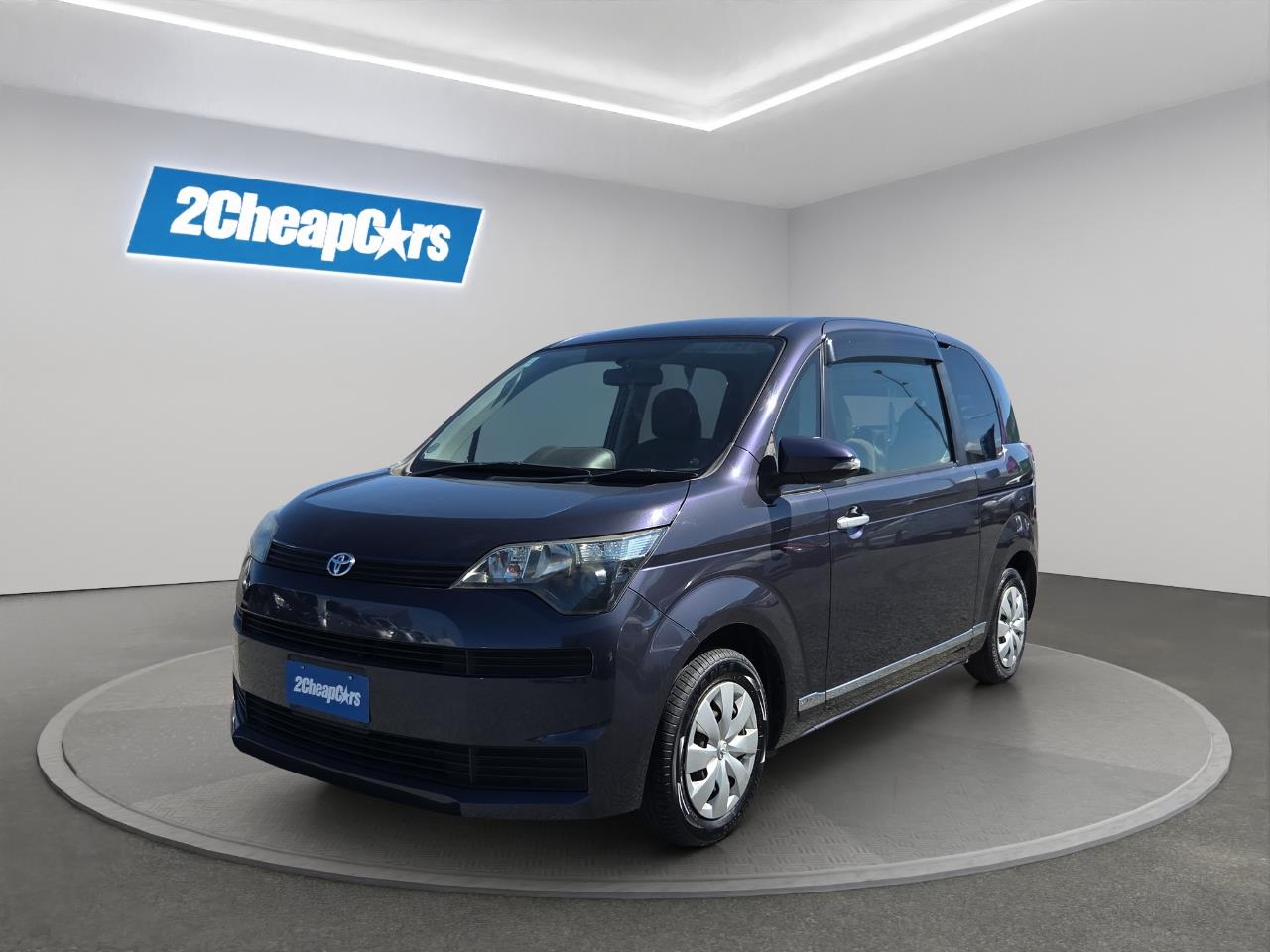 2014 Toyota SPADE X Hatchback