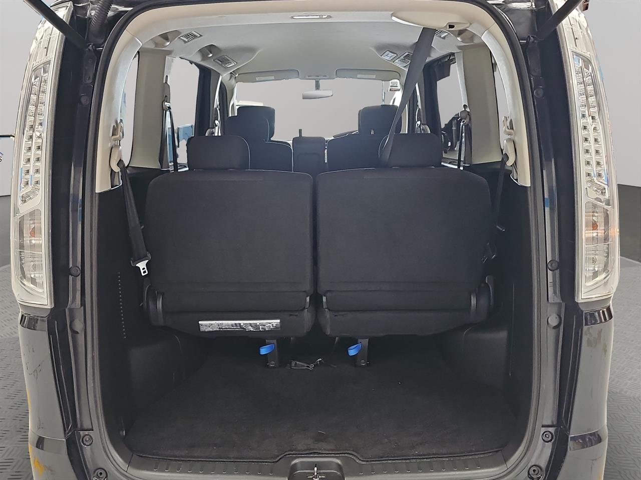 2012 Nissan Serena Hybrid Highway Star People Mover POWER SLIDNG DOOR + AUTO LIGHTS + CRUISE CONTROL