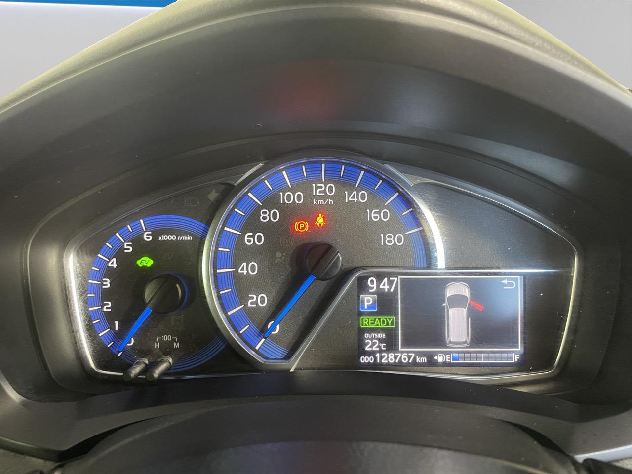 2015 Toyota Corolla Fielder Hybrid Station Wagon REVERSING CAMERA + GREAT FUEL EFFICIENCY