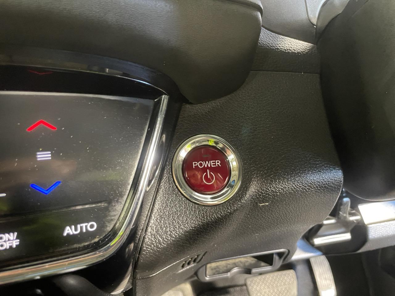 2014 Honda Vezel HYBIRID X RV/SUV REVERSING CAMERA + CRUISE CONTROL + PADDLE SHIFT