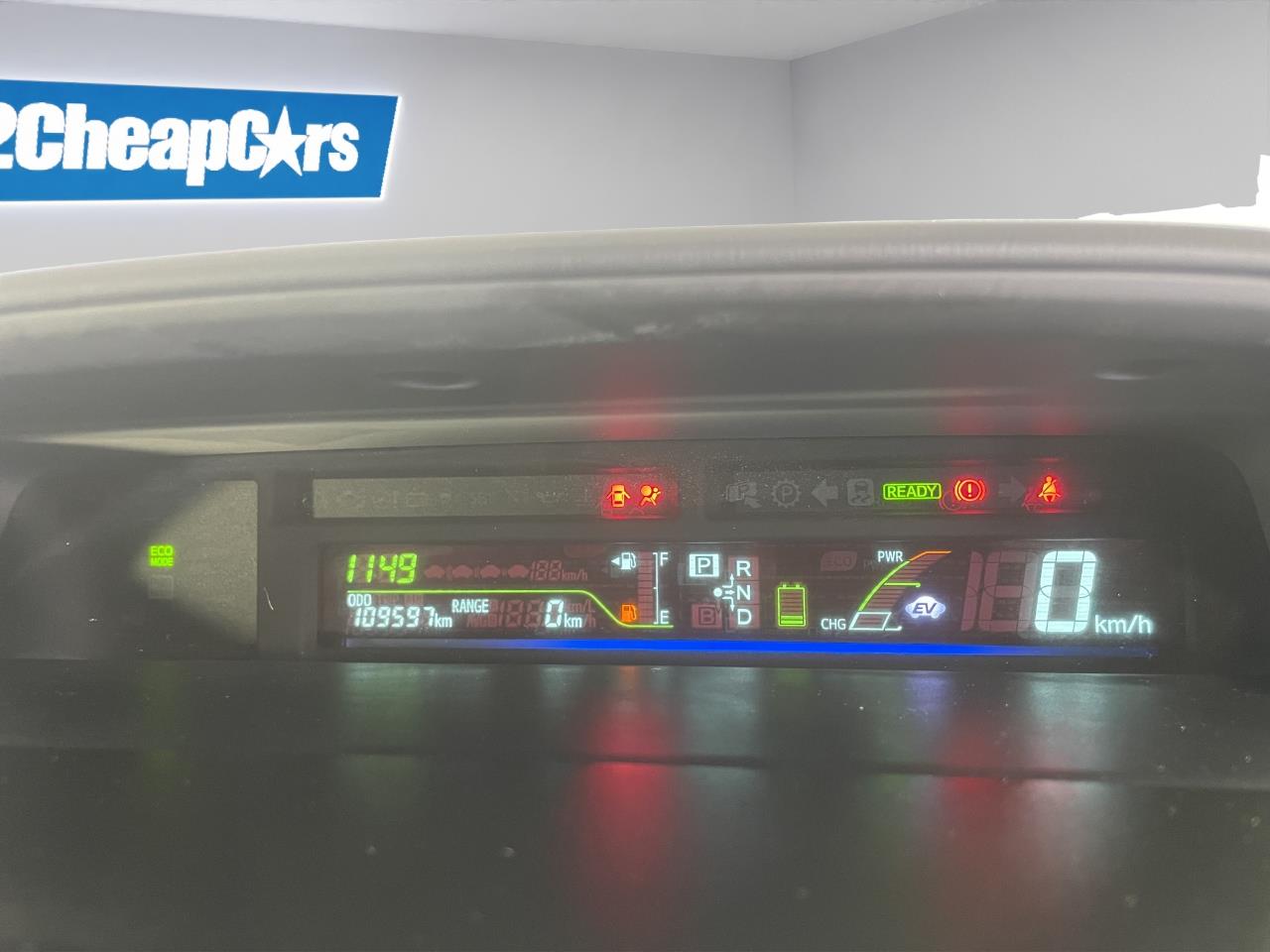 2012 Toyota Prius Alpha S Station Wagon REVERSING CAMERA + SMART KEY + AUTO LIGHTS