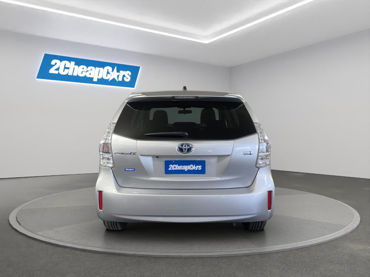 2012 Toyota Prius Alpha S Station Wagon REVERSING CAMERA + SMART KEY + AUTO LIGHTS