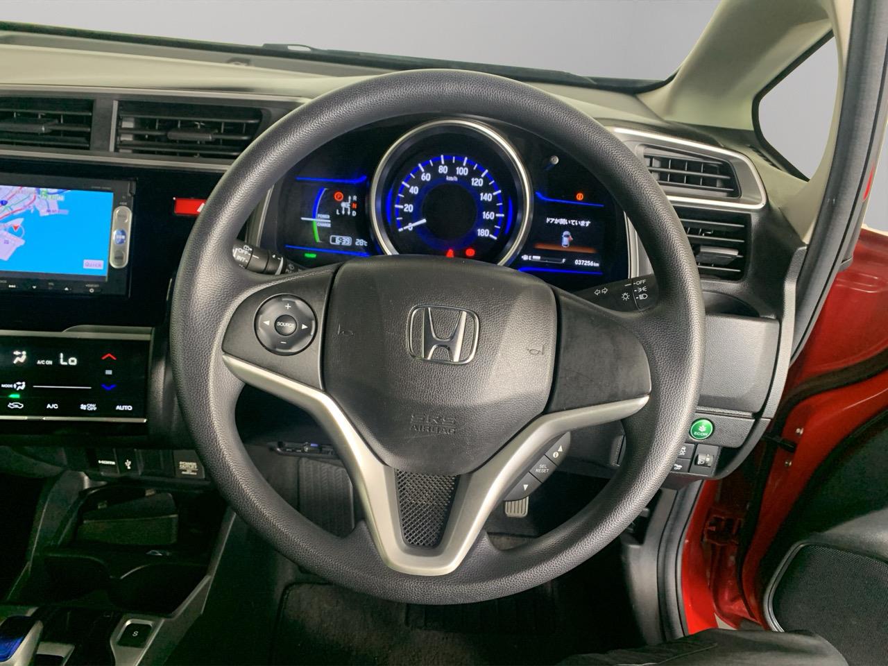 2013 Honda Fit Jazz Hybrid New Shape Hatchback REVERSING CAMERA + PUSH BUTTON START