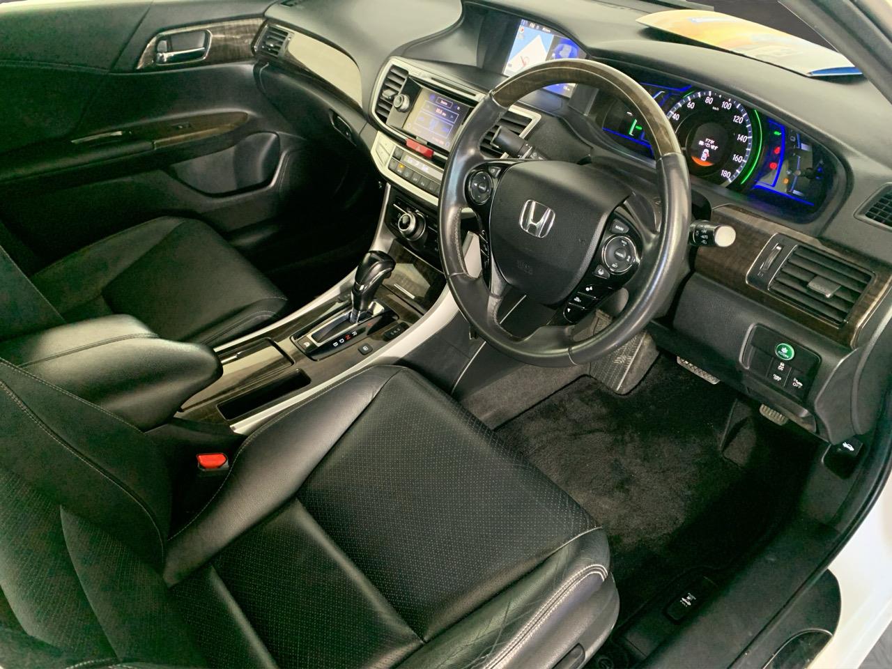 2013 Honda Accord HYBRID EX Sedan CRUISE CONTROL + POWER ADJUSTMENT SEATS