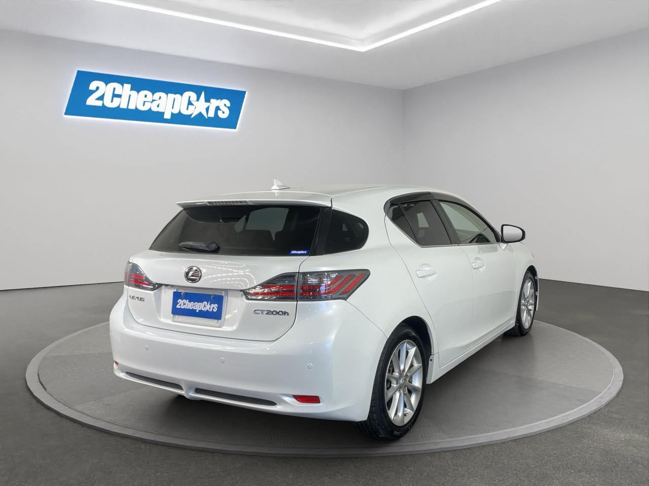 2012 Lexus CT200h Version L Hatchback HEATED SEATS + REVERSING CAMERA + PUSH START