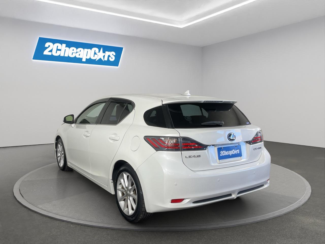 2012 Lexus CT200h Version L Hatchback HEATED SEATS + REVERSING CAMERA + PUSH START