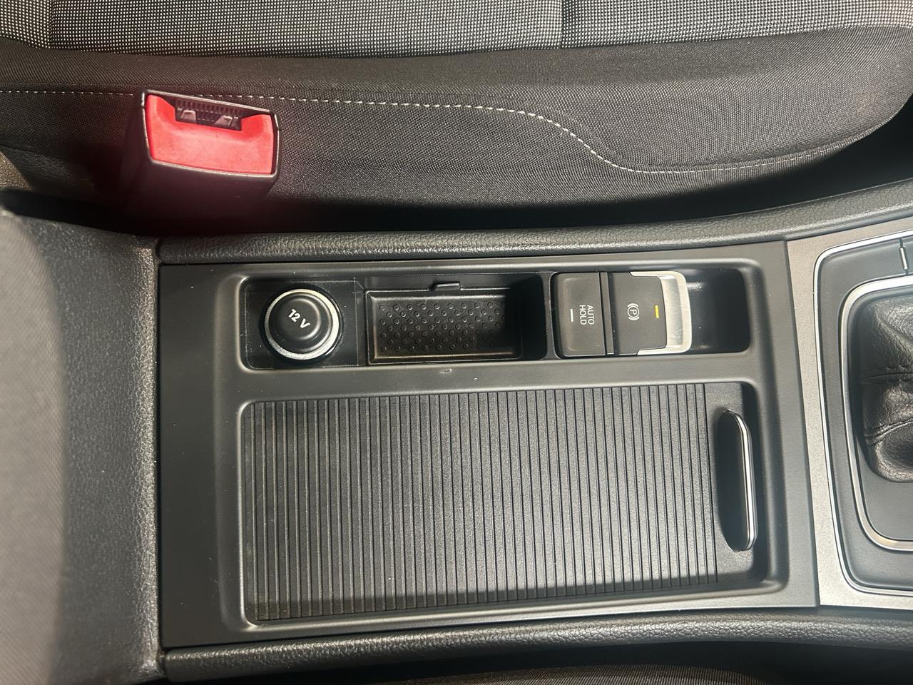 2014 Volkswagen Golf TSI Comfort Line Blue Motion T Hatchback MAG WHEELS + SMART KEYS