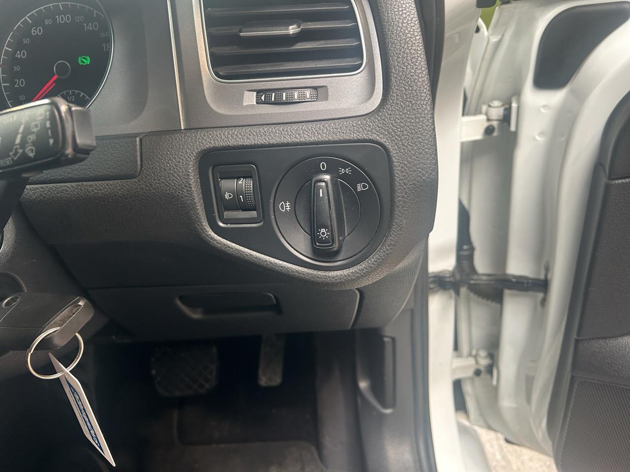 2014 Volkswagen Golf TSI Comfort Line Blue Motion T Hatchback MAG WHEELS + SMART KEYS