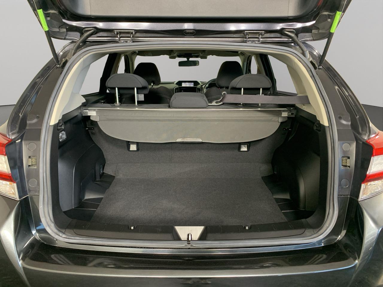 2017 Subaru Impreza 2.0i AWD New Shape Hatchback LOW KMS + AWD + CRUISE CONTROL + AUTO LIGHTS  