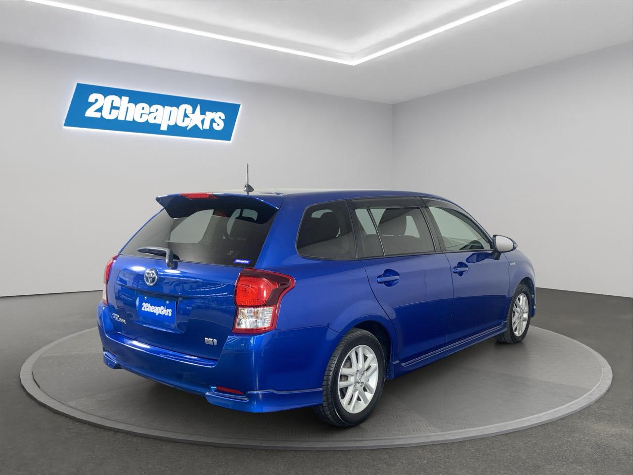 2014 Toyota Corolla Fielder Hybrid Station Wagon PUSH BUTTON START + AUTO LIGHTS + REVERSING CAMERA