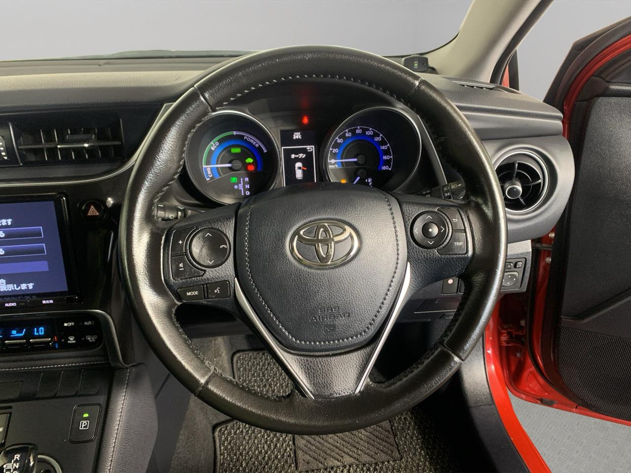 2016 Toyota Auris Corolla Hybrid G Hatchback REVERSING CAMERA + PUSH BUTTON START + AUTO LIGHTS