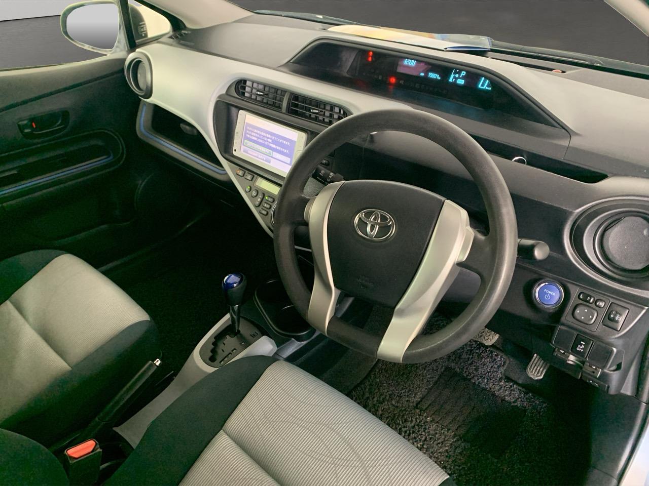 2014 Toyota Aqua G Hatchback PUSH BUTTON START + AUTO LIGHTS