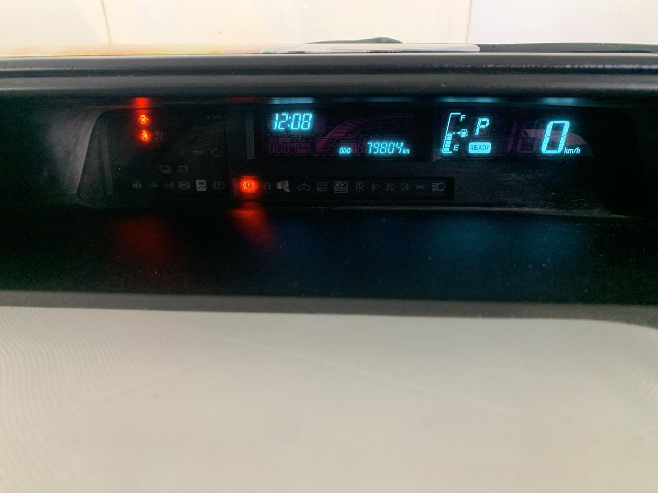 2014 Toyota Aqua G Hatchback PUSH BUTTON START + AUTO LIGHTS