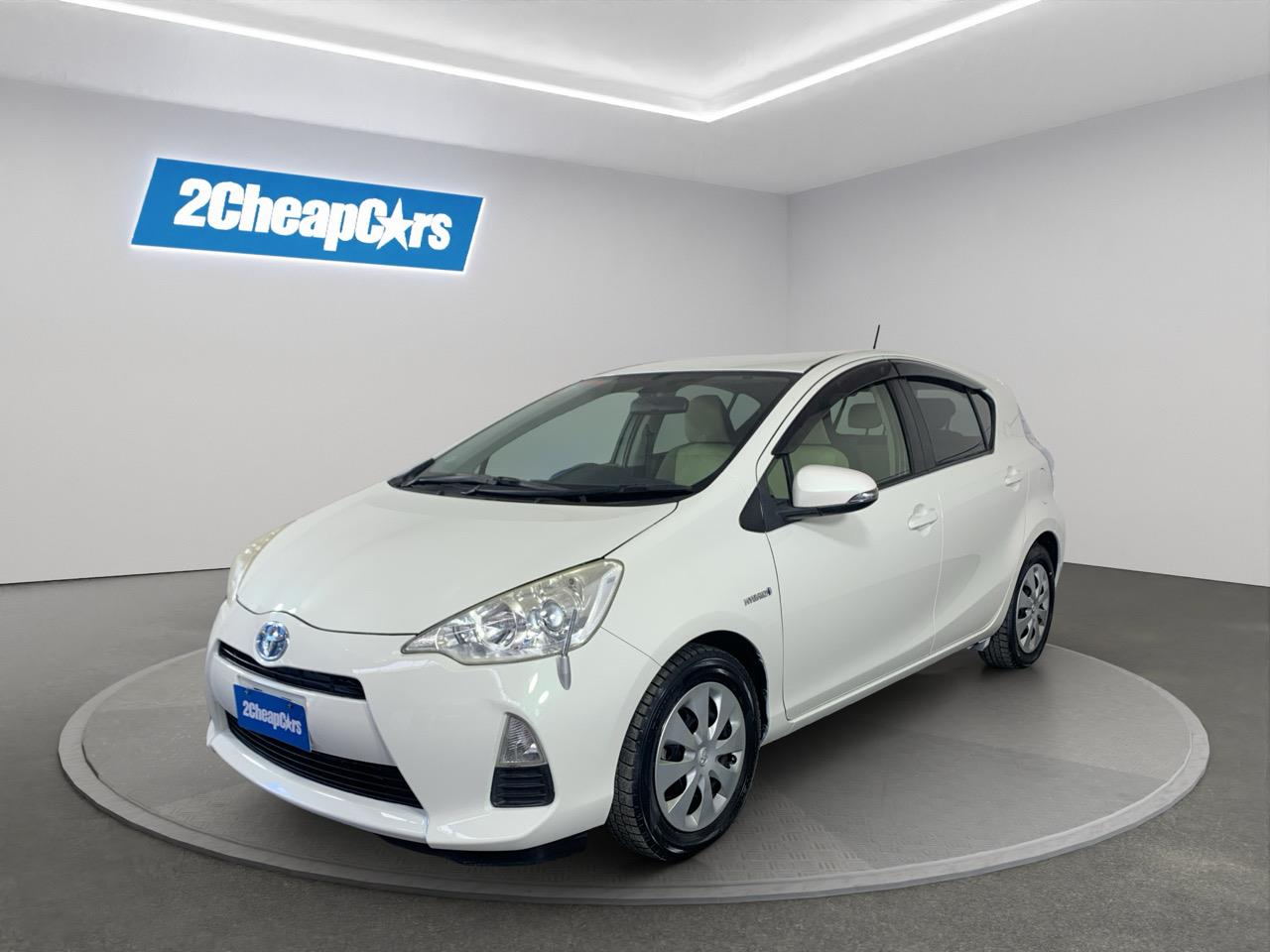 2013 Toyota Aqua S Hatchback