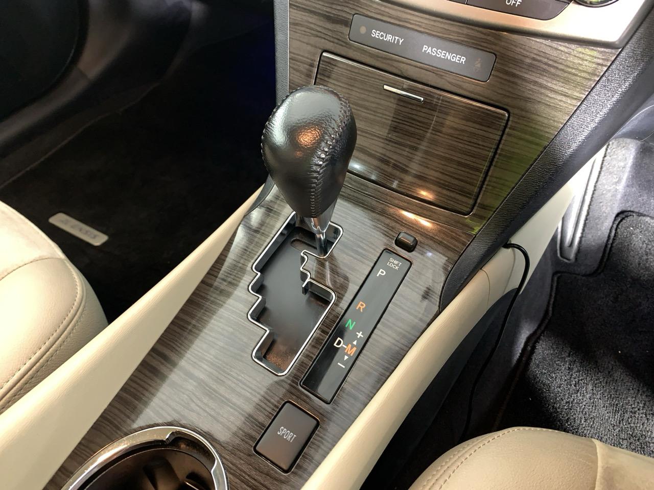 2013 Toyota Avensis WAGON Station Wagon REVESING CAMERA + CRUISE CONTROL