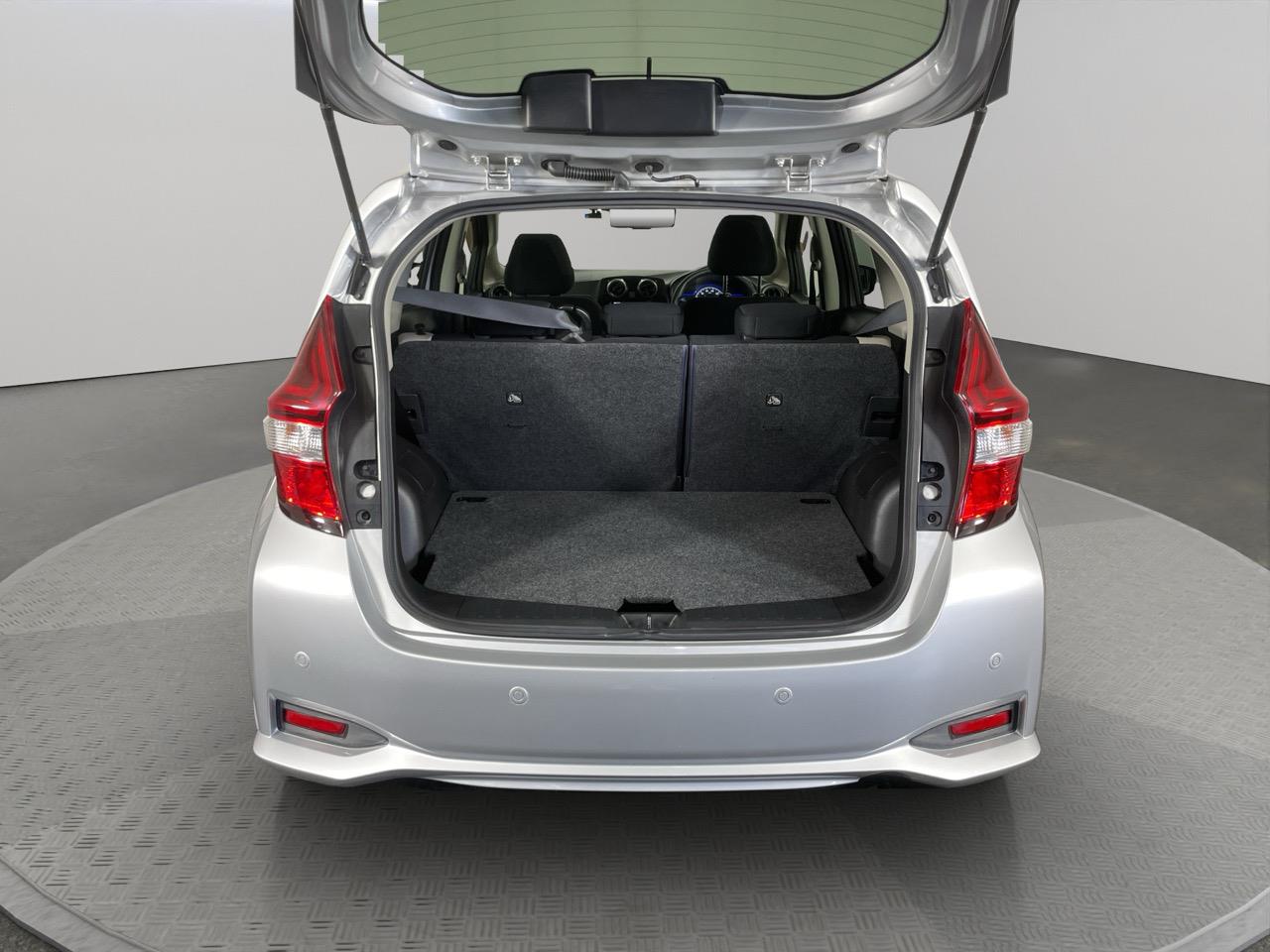 2016 Nissan Note E-Power Hatchback 360 DEGREE CAMERA + PARKING SENSORS + PUSH START