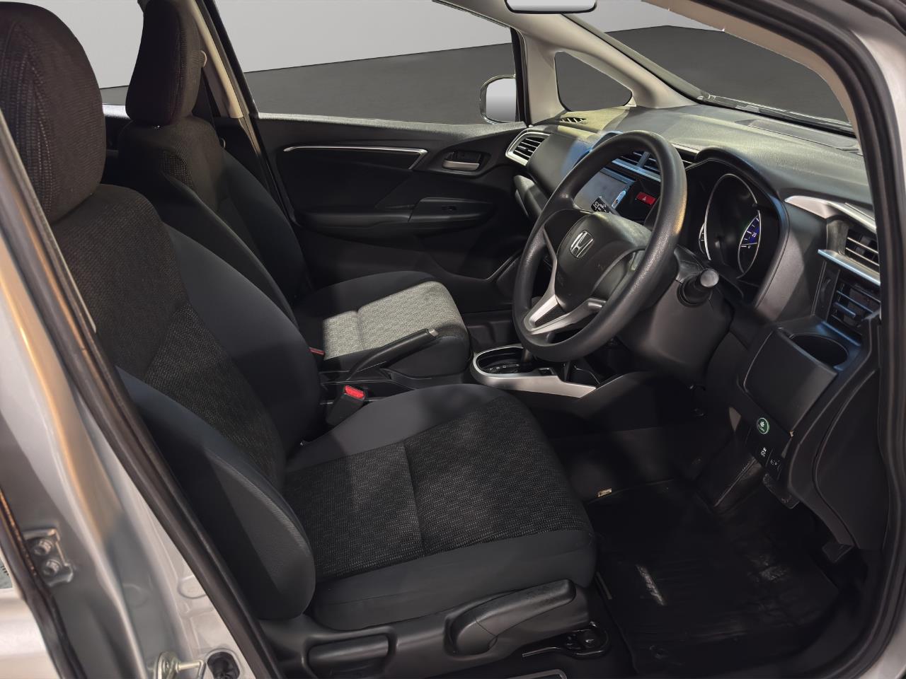 2015 Honda Fit Jazz Late Shape Hatchback SMART KEY + GREAT SPACE