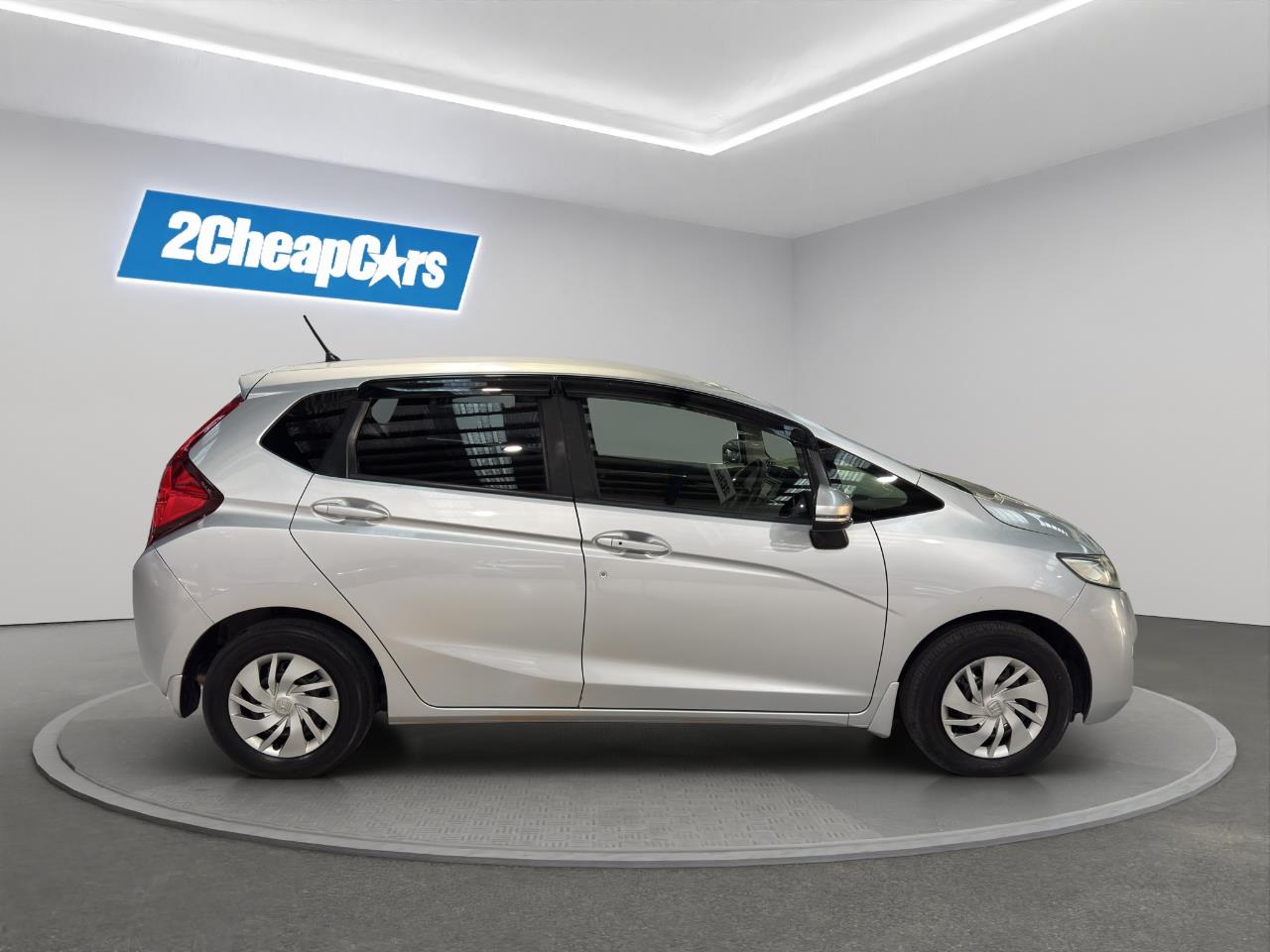 2015 Honda Fit Jazz Late Shape Hatchback SMART KEY + GREAT SPACE