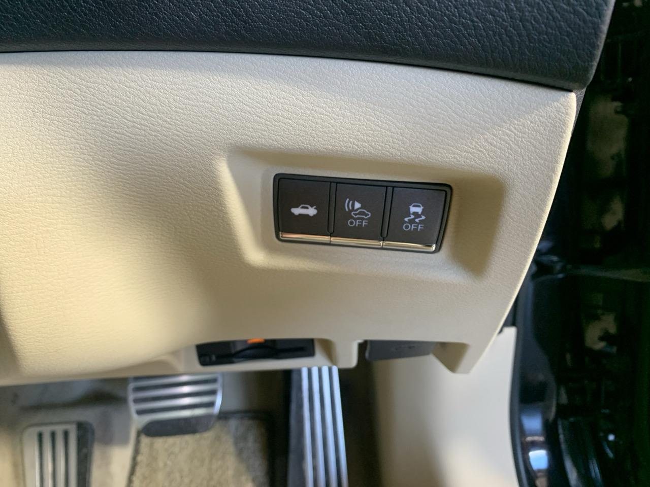 2015 Nissan Skyline 350GT HYBRID Sedan 360 DEGREE CAMERA +  POWER ADJUSTMENT SEATS