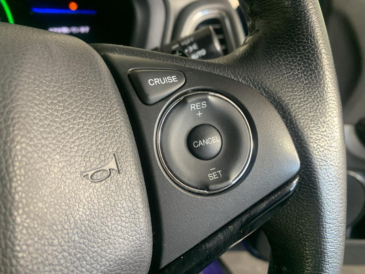 2014 Honda Vezel Hybrid RV/SUV REVERSING CAMERA + CRUISE CONTROL + PADDLE SHIFT