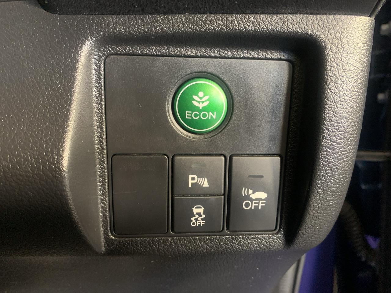 2014 Honda Vezel Hybrid RV/SUV REVERSING CAMERA + CRUISE CONTROL + PADDLE SHIFT