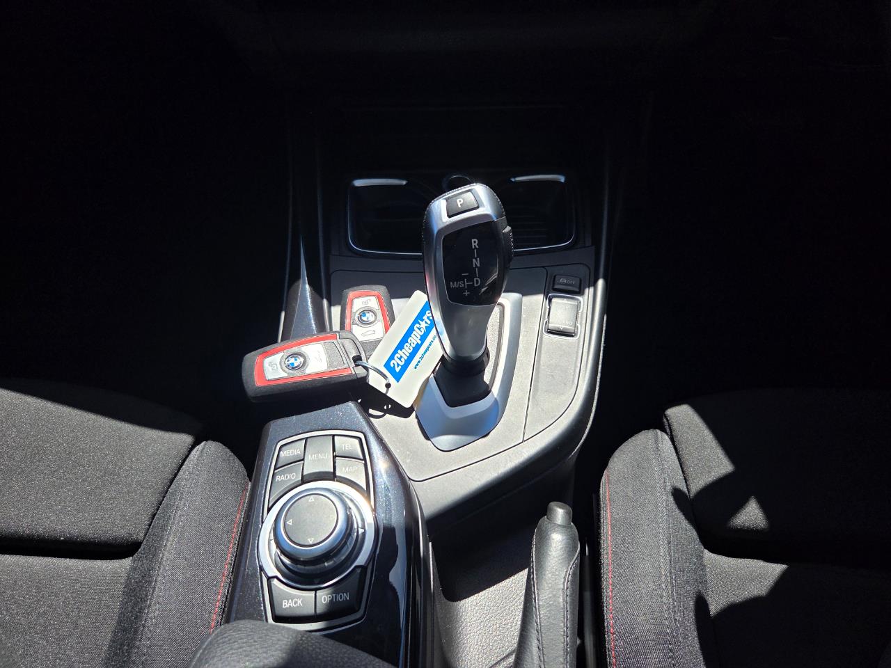 2013 BMW 116i  Hatchback LOW KM + REVERSING CAMERA + SMART KEY