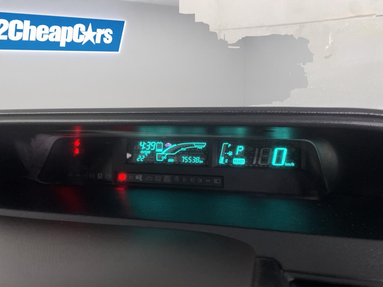 2013 Toyota Aqua G Hatchback REVERSING CAMERA + AUTO LIGHTS + PUSH START