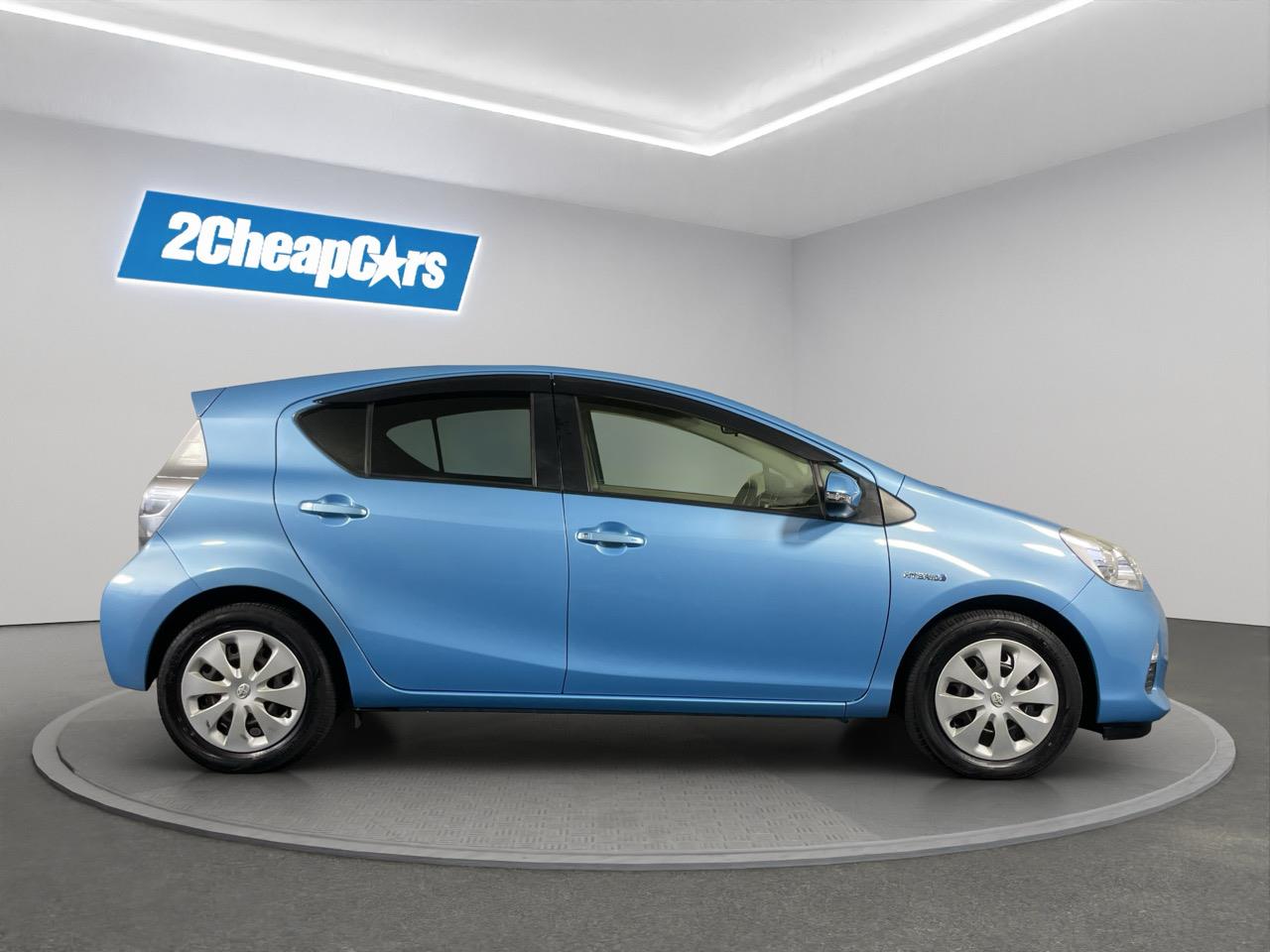 2013 Toyota Aqua G Hatchback REVERSING CAMERA + AUTO LIGHTS + PUSH START