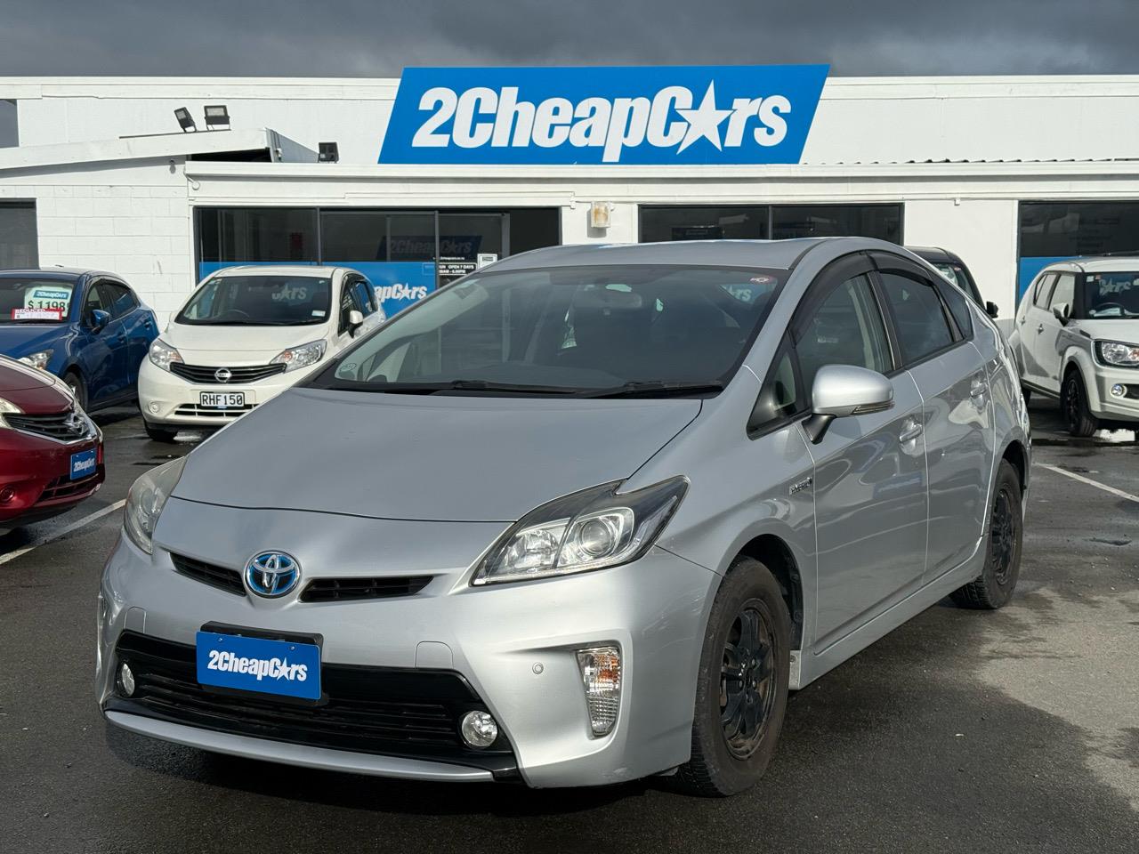 2014 Toyota Prius Hybrid Hatchback