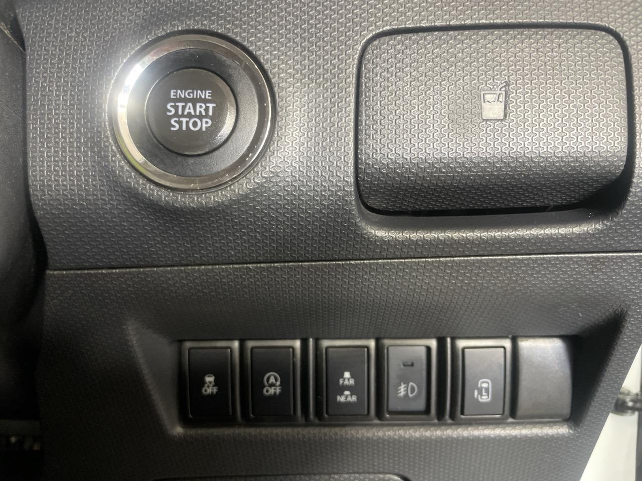 2014 Suzuki Solio Black White Hatchback ELECTRIC SLIDING DOOR + REVERSING CAMERA