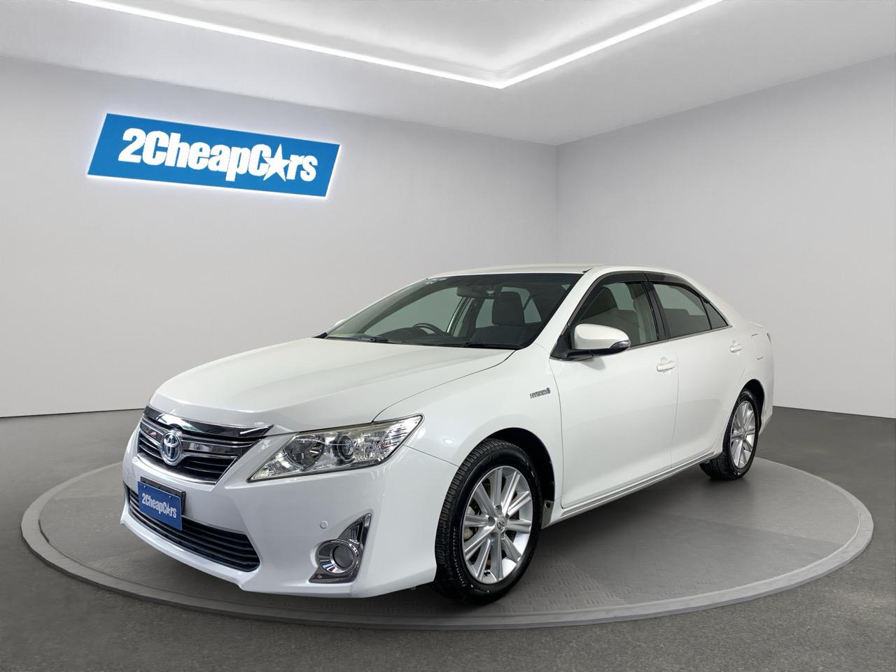 2013 Toyota Camry HYBRID G Sedan