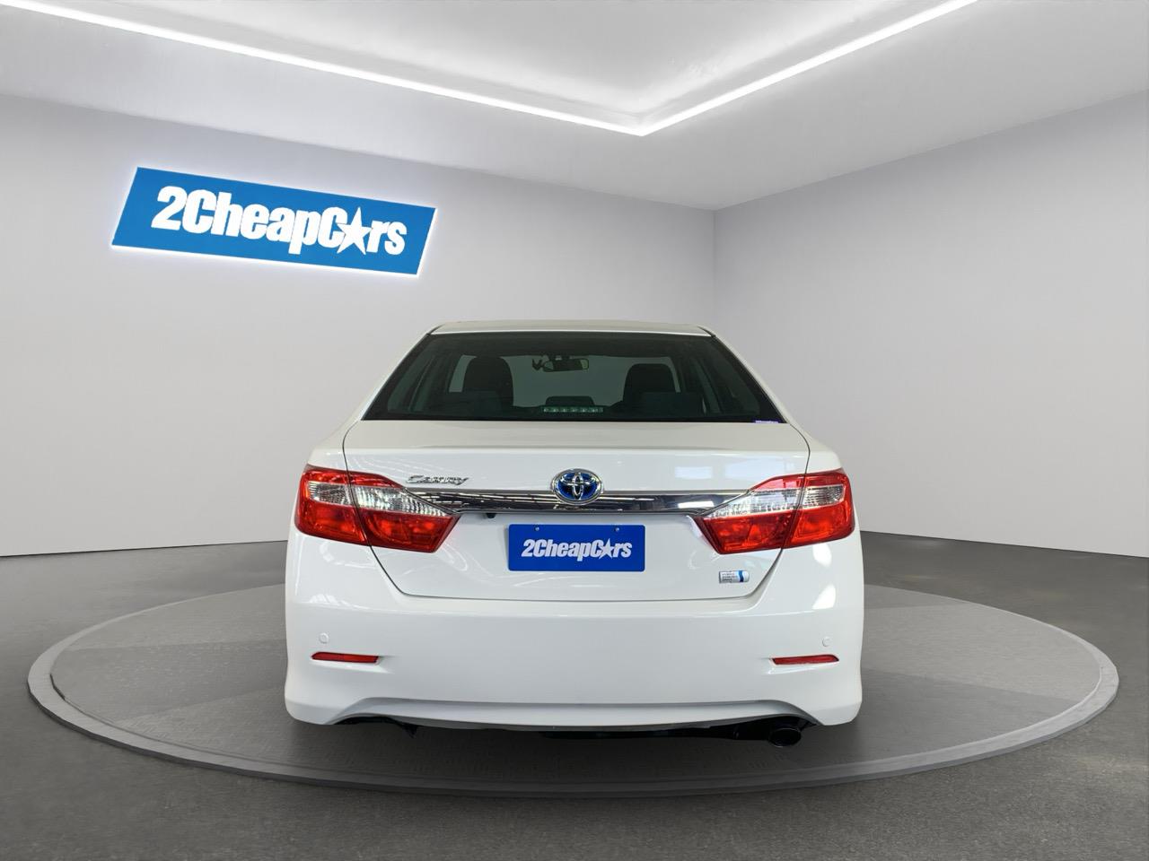 2013 Toyota Camry HYBRID G Sedan CRUISE CONTROL + POWER ADJUSTMENT SEATS