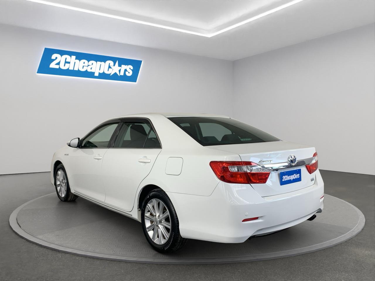 2013 Toyota Camry HYBRID G Sedan CRUISE CONTROL + POWER ADJUSTMENT SEATS