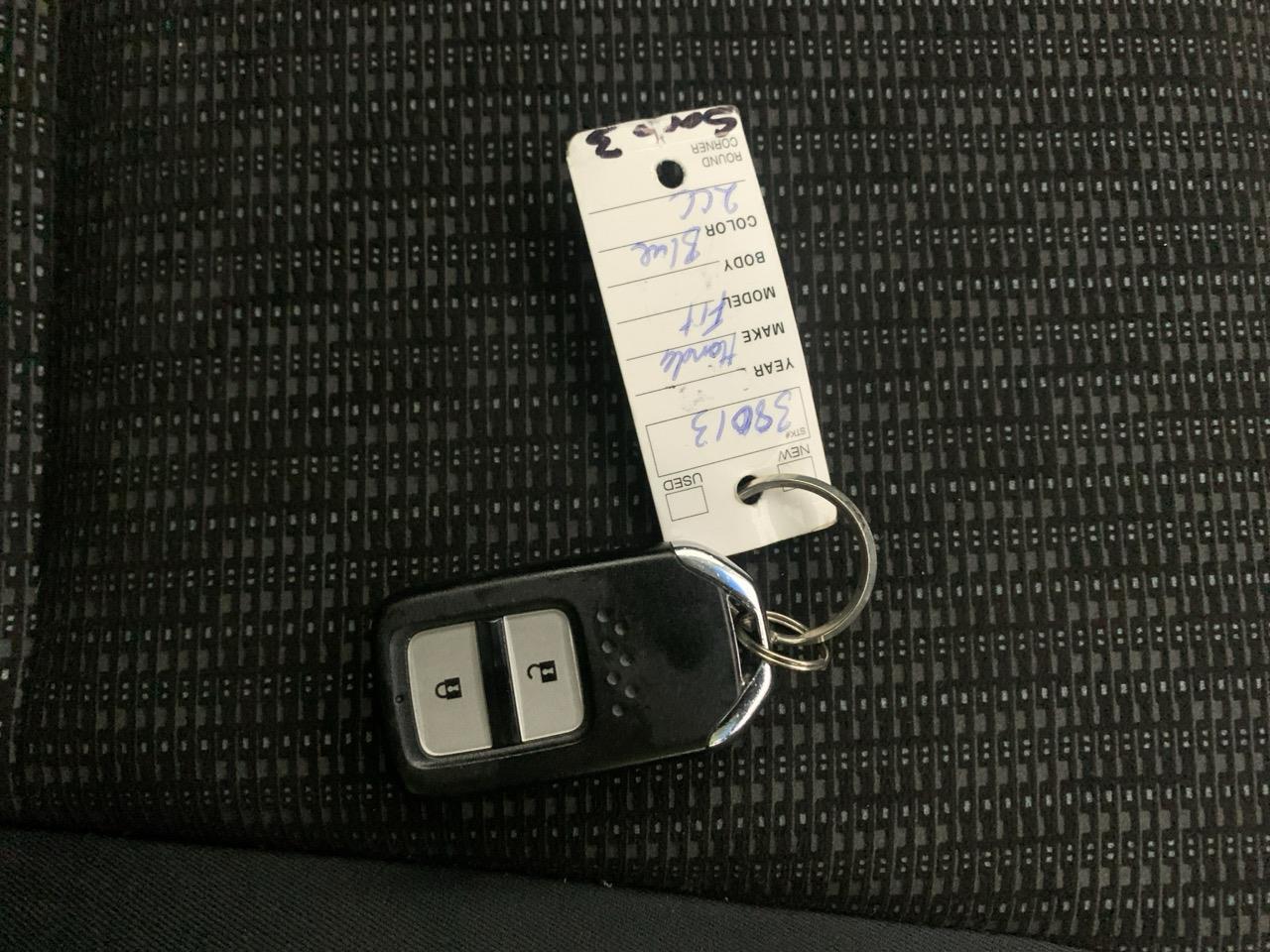 2014 Honda Fit Jazz Late Shape Hatchback LOW KM + PUSH SRART + GREAT FUEL EFFICIENCY