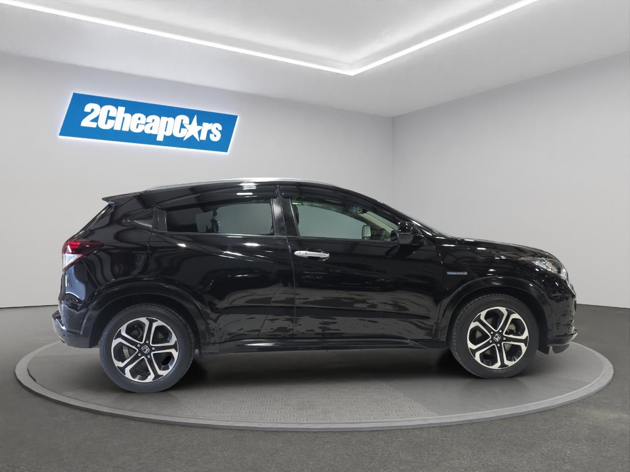 2014 Honda Vezel Hybrid Z RV/SUV HEATED SEATS + CRUISE CONTROL + HEATED SEATS