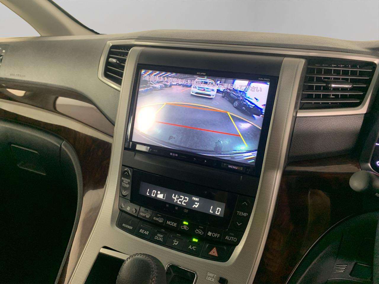 2013 Toyota Vellfire 2,4X People Mover ELECTRIC SLIDING DOORS + REVERSING CAMERA