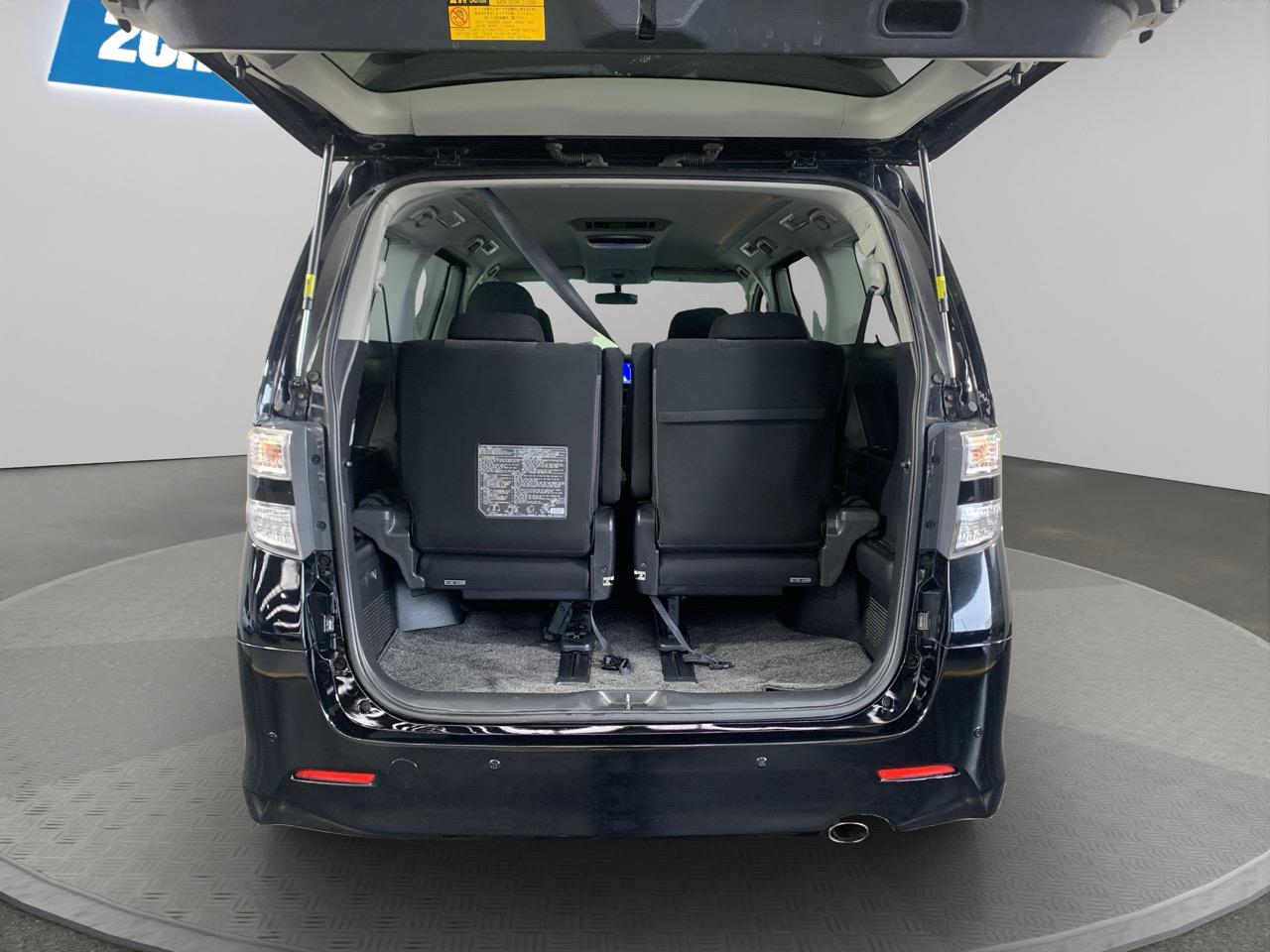 2013 Toyota Vellfire 2,4X People Mover ELECTRIC SLIDING DOORS + REVERSING CAMERA