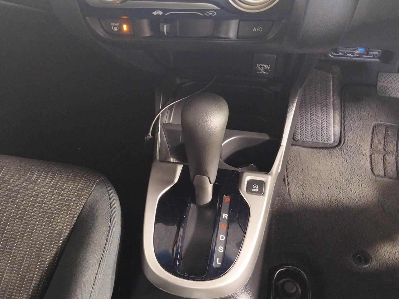 2014 Honda Fit Jazz New Shape Hatchback REVERSING CAMERA + PUSH BUTTON START