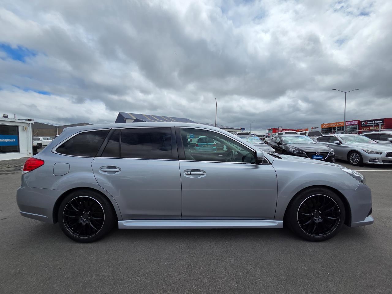 2013 Subaru Legacy Eyesight AWD Station Wagon AWD + PADDLE SHIFT + CRUISE CONTROL