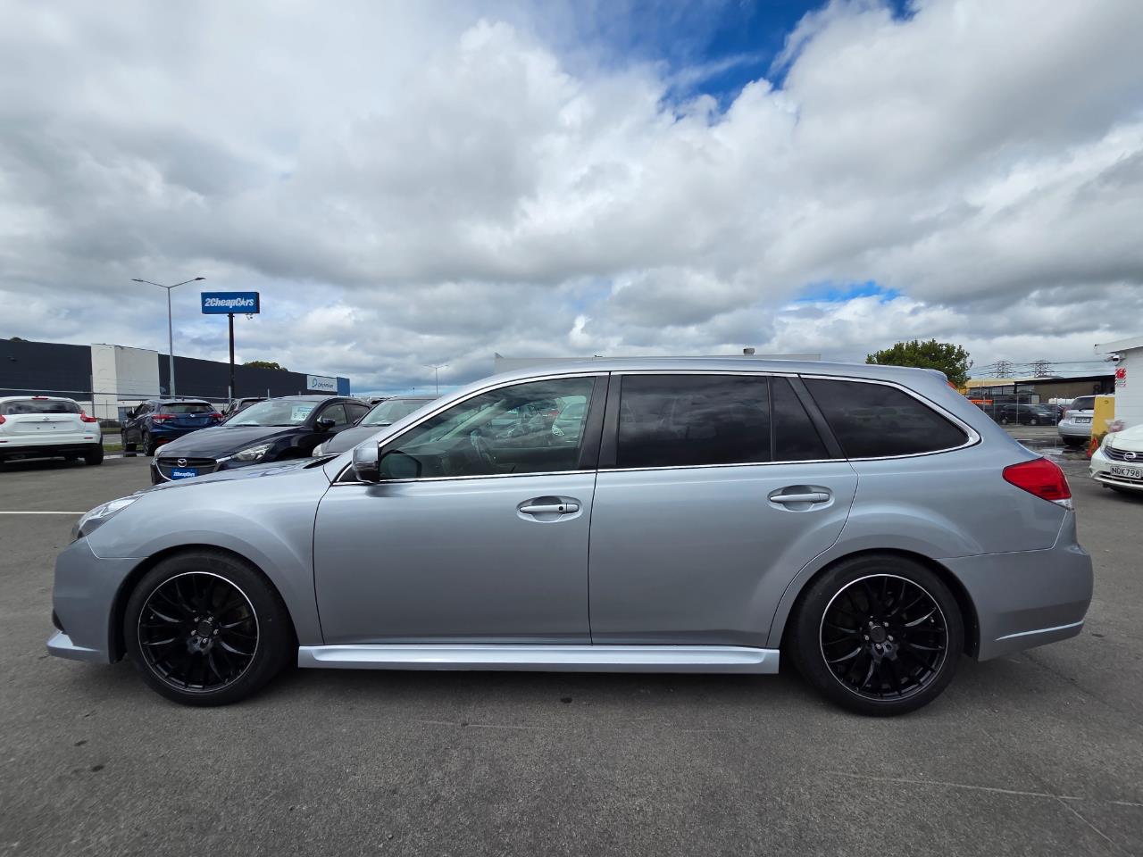 2013 Subaru Legacy Eyesight AWD Station Wagon AWD + PADDLE SHIFT + CRUISE CONTROL