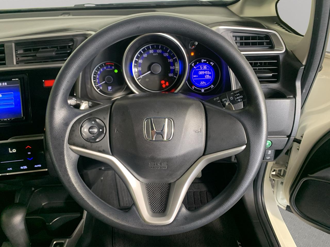 2014 Honda Fit Jazz New Shape Hatchback REVESING CAMERA + PADDLE SHIFT + AUTO LIGHTS