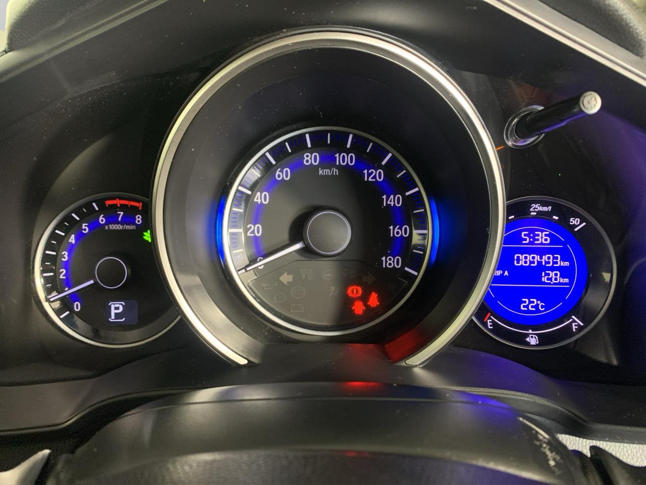 2014 Honda Fit Jazz New Shape Hatchback REVESING CAMERA + PADDLE SHIFT + AUTO LIGHTS